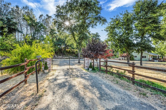 5385 Sabin Road, Kelseyville