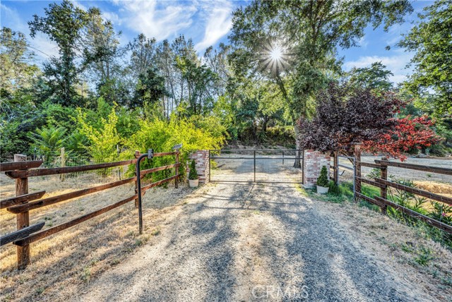 5385 Sabin Road, Kelseyville