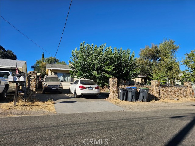 14576 Emory Avenue, Clearlake