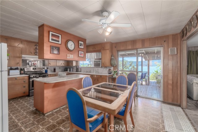 13689 Arrowhead Road, Clearlake