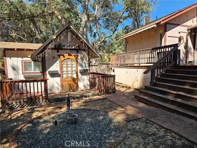 5532 Pine Avenue, Clearlake