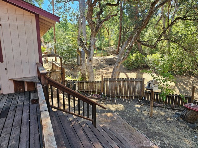 5532 Pine Avenue, Clearlake