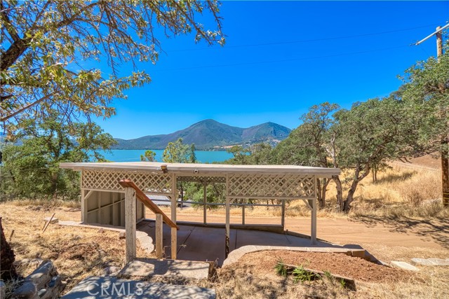 11178 Pioneer Drive, Clearlake