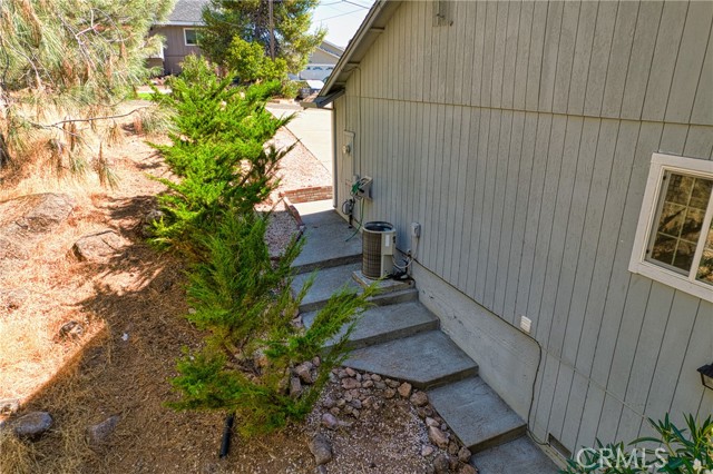 10367 Walnut Way, Kelseyville