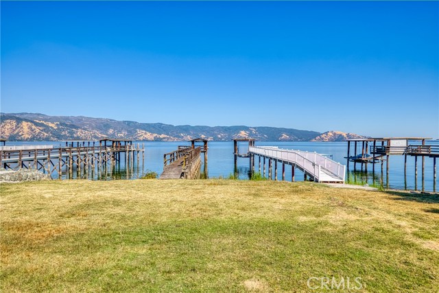 4356 Lakeshore Boulevard, Lakeport