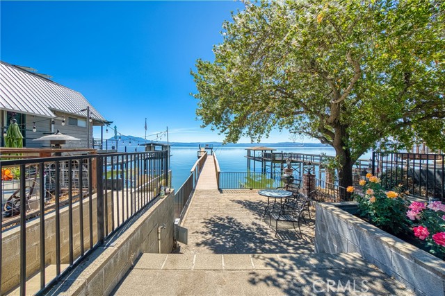 3216 Lakeshore Boulevard, Nice