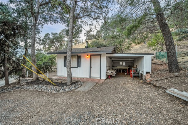 9859 Crestview Drive, Clearlake