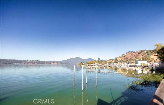 13225 Lakeshore Drive, Clearlake