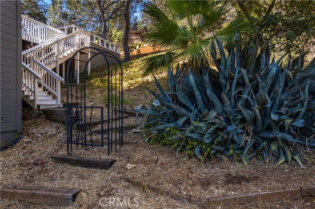 8169 Little Borax Lake, Kelseyville