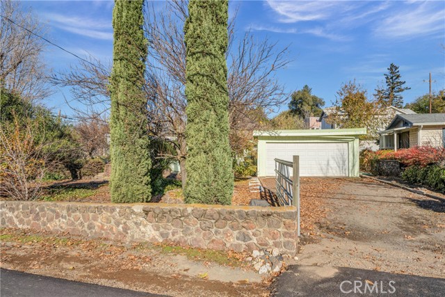 14002 Lakeshore Drive, Clearlake