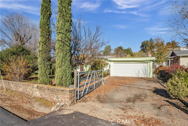 14002 Lakeshore Drive, Clearlake