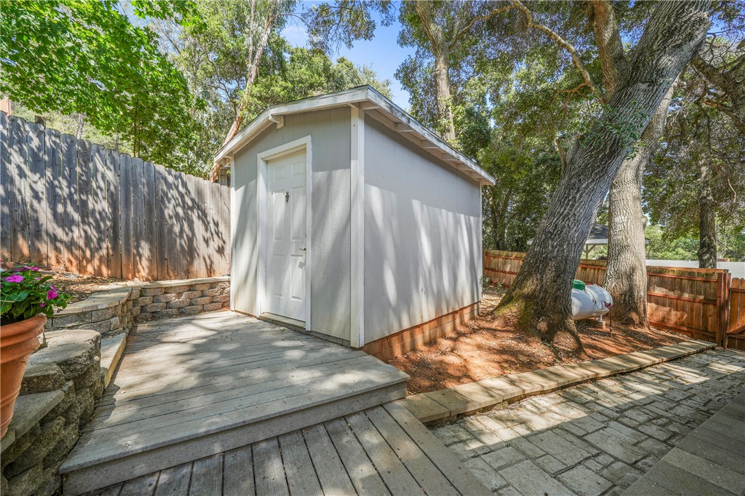 2717 Buckingham Drive, Kelseyville