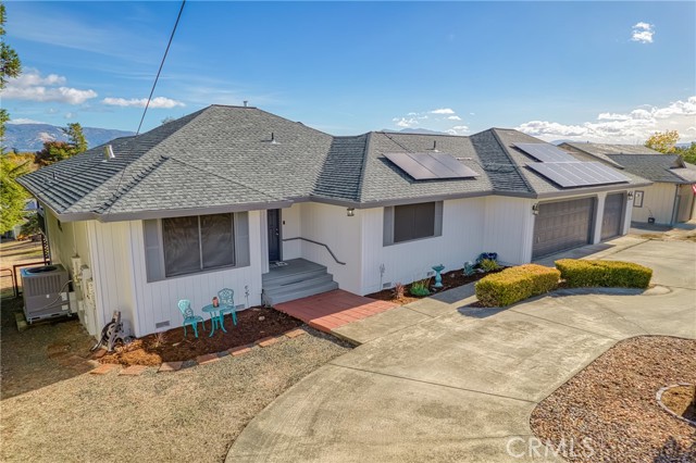 4330 Oak Avenue, Lakeport