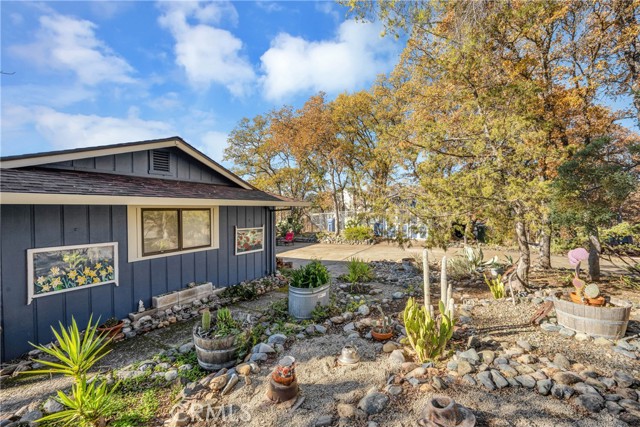 19191 Moon Ridge Road, Hidden Valley Lake